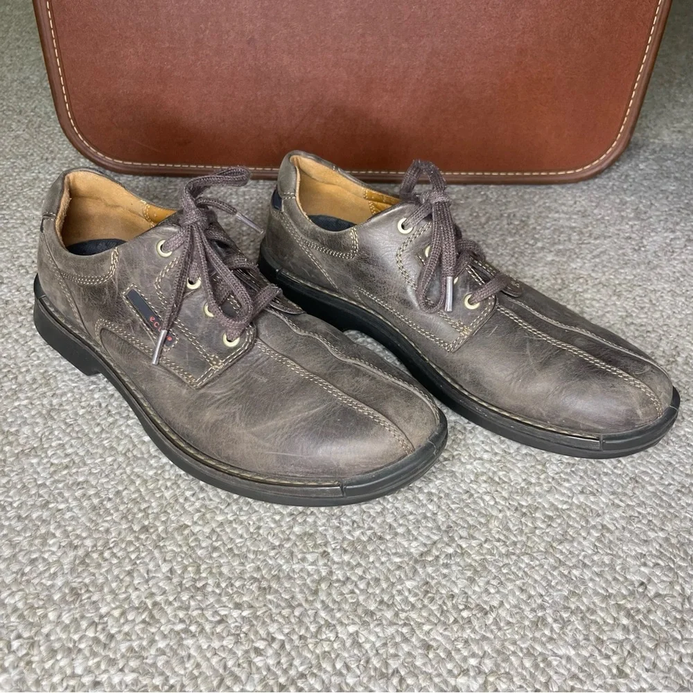 Ecco leather shoes